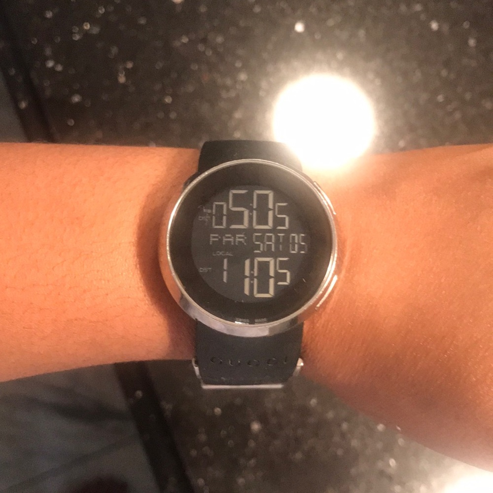 Gucci unisex watch
